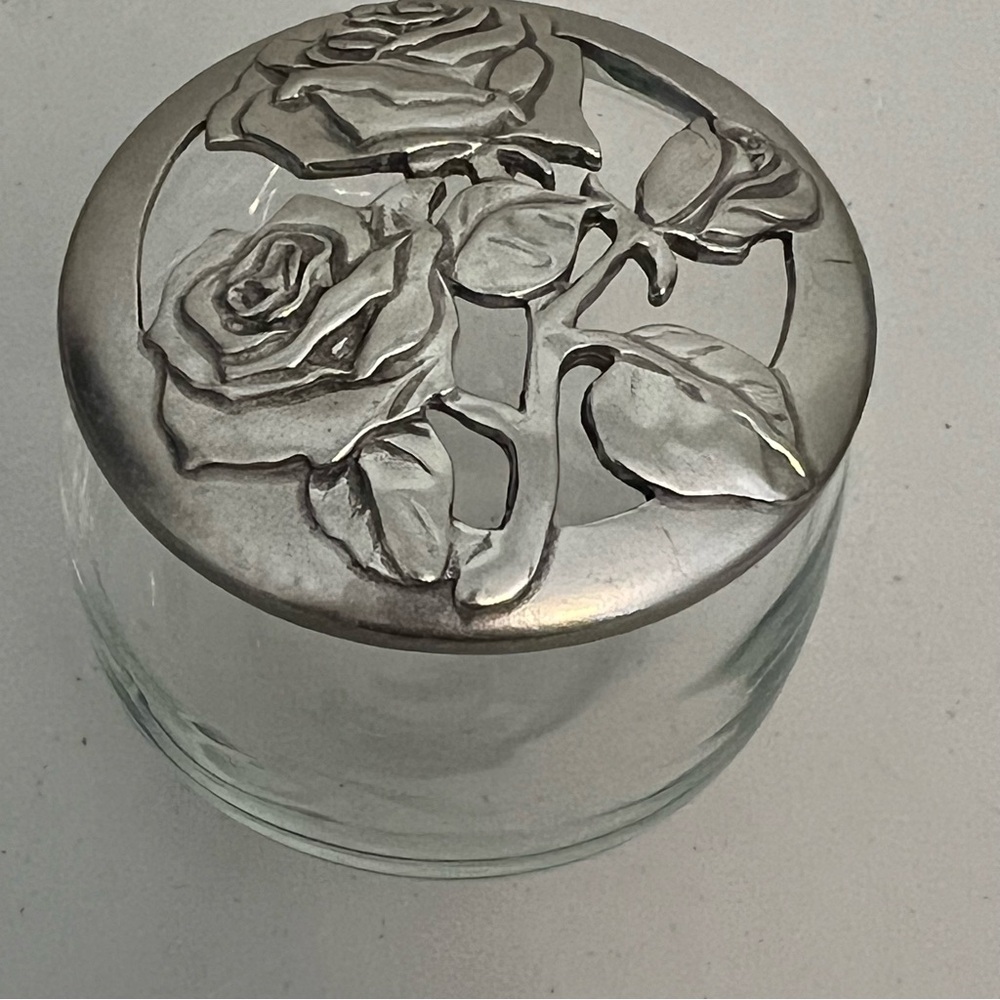 Vintage Seagull Canada Pewter Rose Trinket/Potpourri Dish